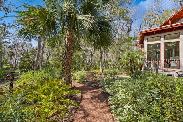 9 Rice Gate Cir, Okatie, SC 29909