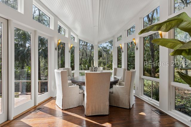 9 Rice Gate Cir, Okatie, SC 29909