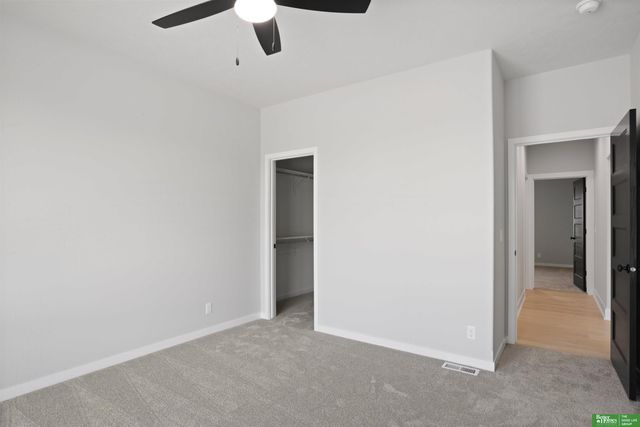 5915 N 197th Street, Elkhorn, NE 68022