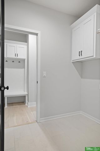 5915 N 197th Street, Elkhorn, NE 68022