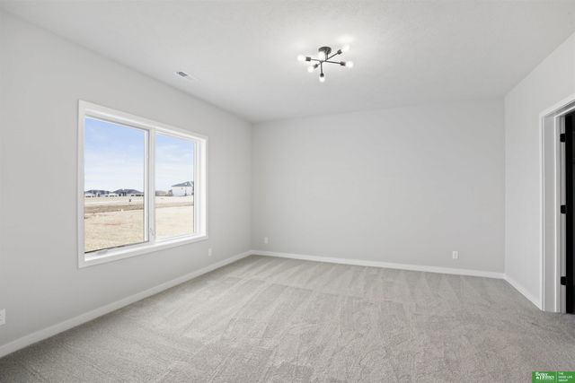 5915 N 197th Street, Elkhorn, NE 68022