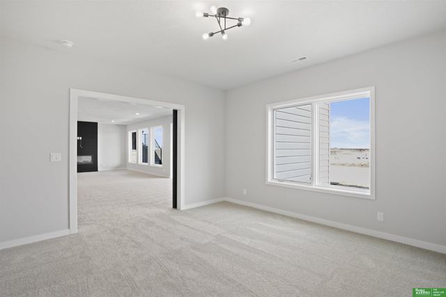 5915 N 197th Street, Elkhorn, NE 68022