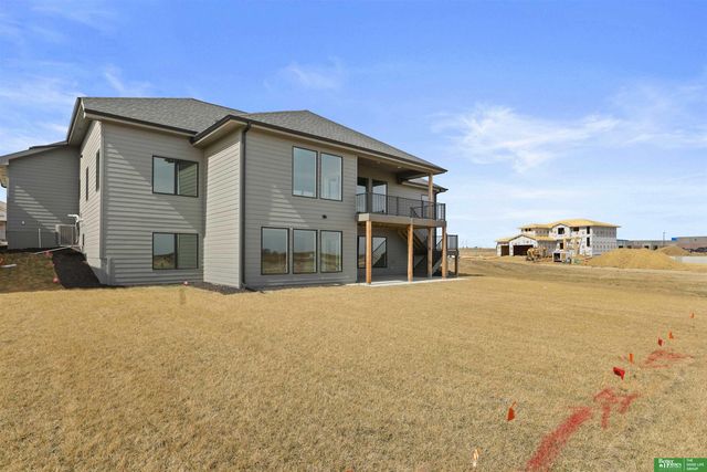 5915 N 197th Street, Elkhorn, NE 68022