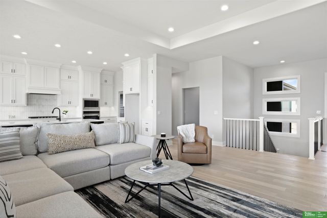 5915 N 197th Street, Elkhorn, NE 68022