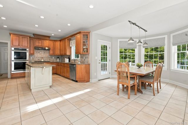 136 Dorchester Drive, Yorktown Heights, NY 10598