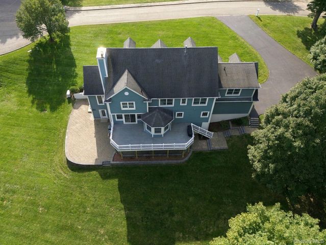 136 Dorchester Drive, Yorktown Heights, NY 10598