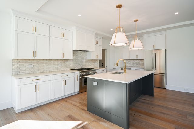 62 Miller Road, Lake Zurich, IL 60047