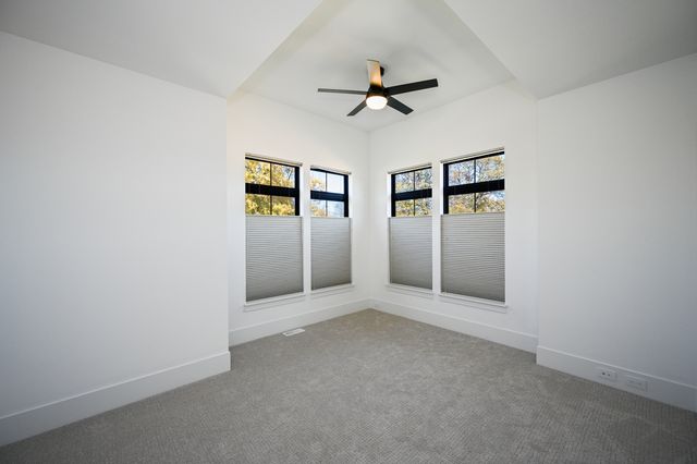 62 Miller Road, Lake Zurich, IL 60047