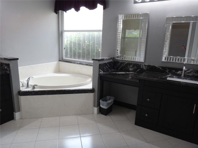 9460 PORTSIDE TERRACE, Bradenton, FL 34212