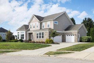 5829 Glendavon Court, Dublin, OH 43016