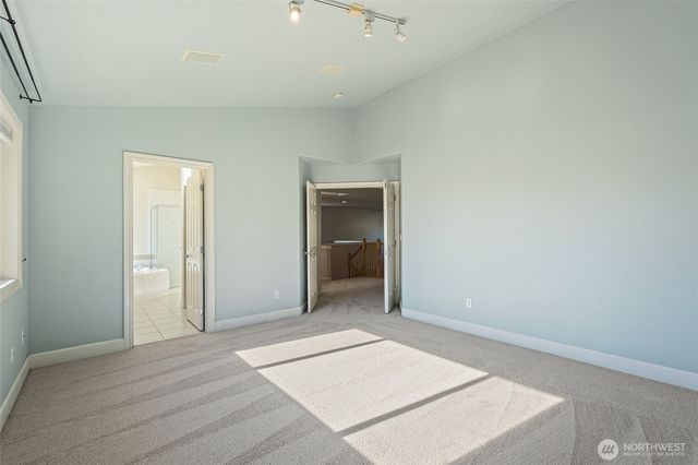 11633 SE 76th Court, Newcastle, WA 98056