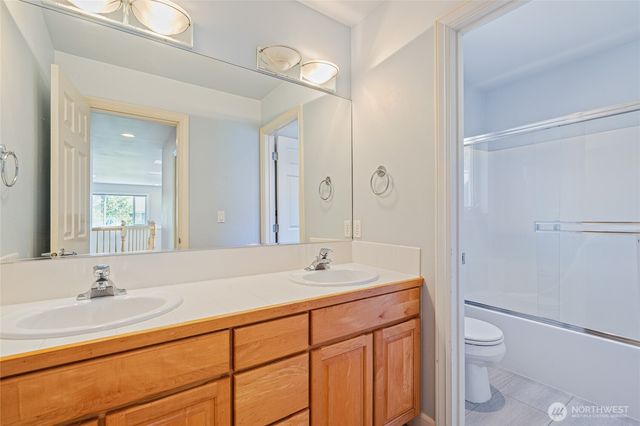 11633 SE 76th Court, Newcastle, WA 98056