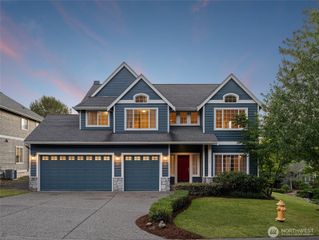 11633 SE 76th Court, Newcastle, WA 98056