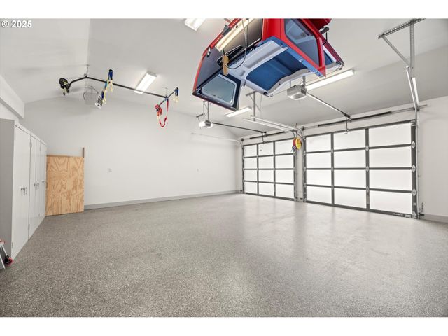 4115 CALAROGA Ct, West Linn, OR 97068