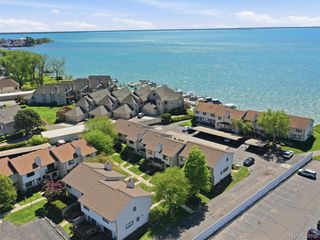 50656 Jefferson Avenue C7, New Baltimore, MI 48047