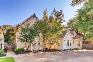 1110 W 22nd ST 12, Austin, TX 78705