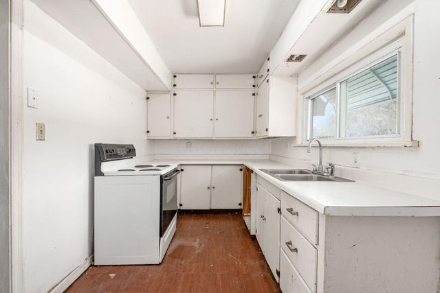 245 Maplewood Avenue, Columbus, OH 43213