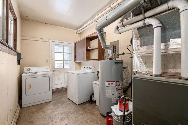 245 Maplewood Avenue, Columbus, OH 43213