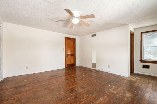 245 Maplewood Avenue, Columbus, OH 43213