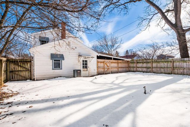 245 Maplewood Avenue, Columbus, OH 43213