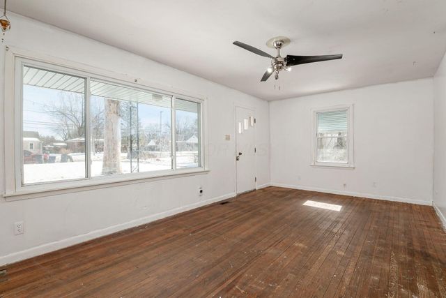 245 Maplewood Avenue, Columbus, OH 43213