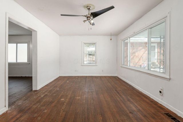 245 Maplewood Avenue, Columbus, OH 43213