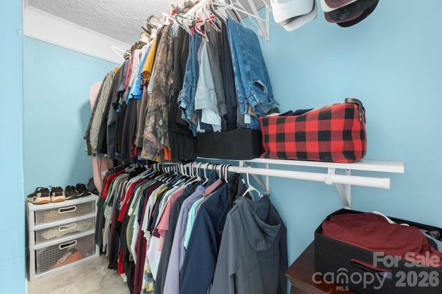 419 Hudson Heights, Hudson, NC 28638