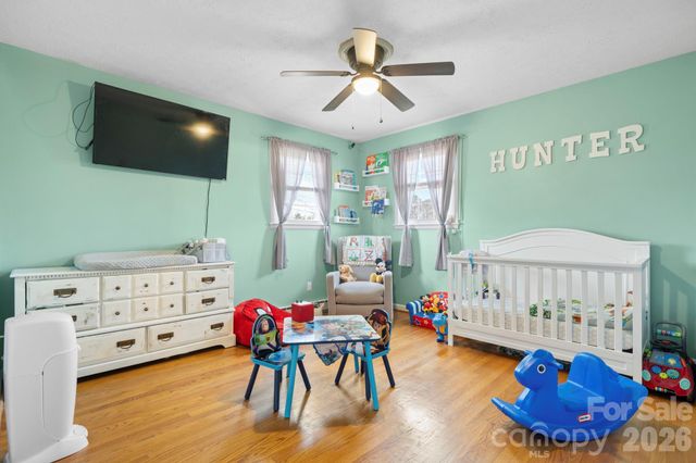 419 Hudson Heights, Hudson, NC 28638