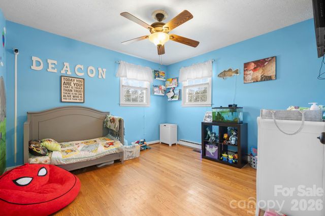 419 Hudson Heights, Hudson, NC 28638