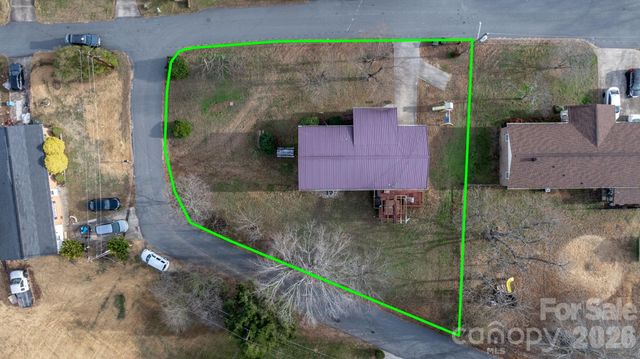 419 Hudson Heights, Hudson, NC 28638