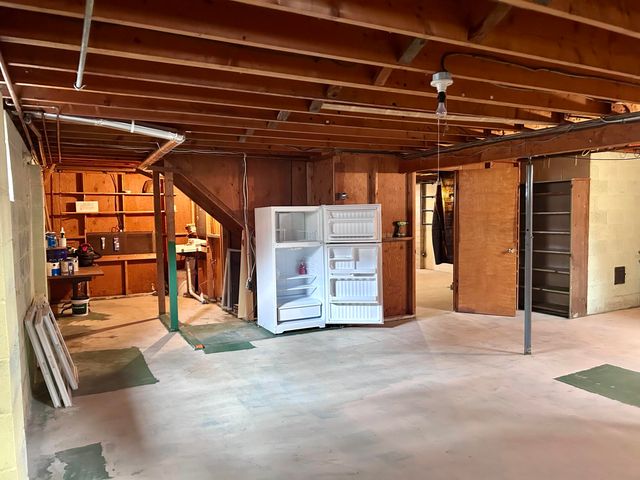 11 Laflure Lane, Peru, NY 12972