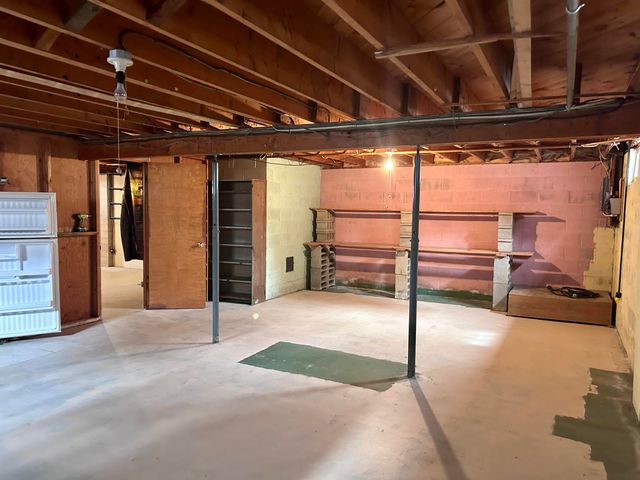 11 Laflure Lane, Peru, NY 12972