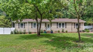 3545 N Lakeshore Drive, Clemmons, NC 27012
