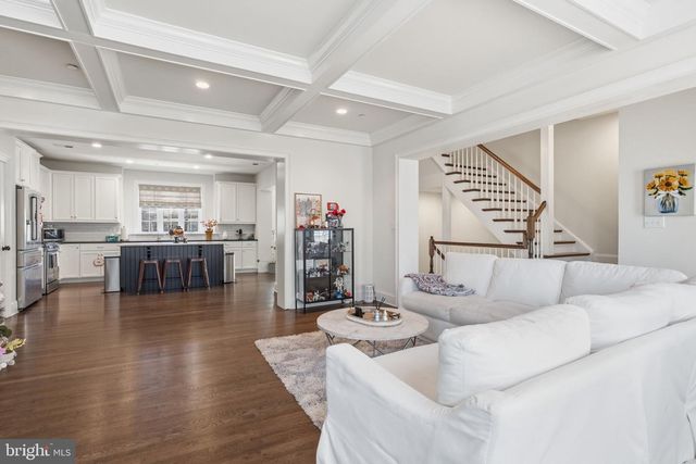 23 GREY CT, Berwyn, PA 19312