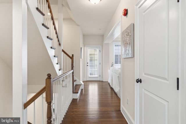 23 GREY CT, Berwyn, PA 19312