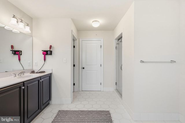 23 GREY CT, Berwyn, PA 19312