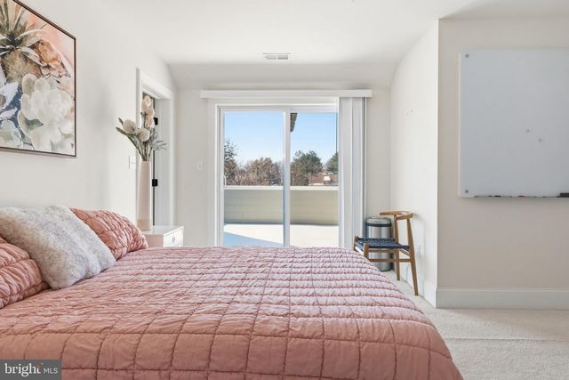 23 GREY CT, Berwyn, PA 19312