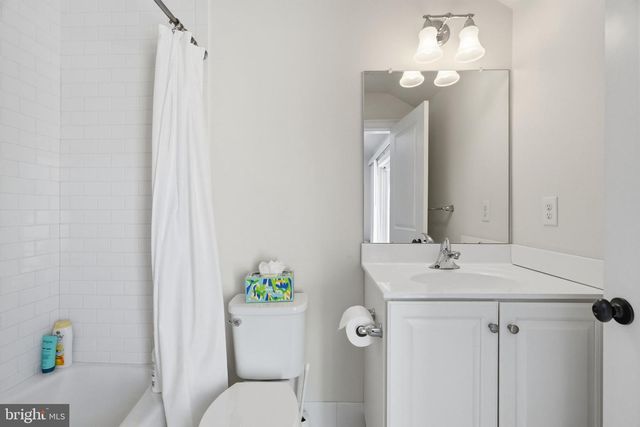 23 GREY CT, Berwyn, PA 19312