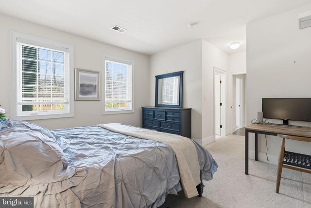 23 GREY CT, Berwyn, PA 19312