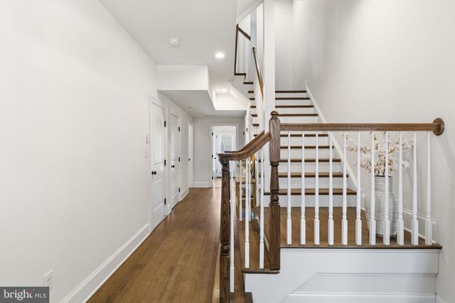 23 GREY CT, Berwyn, PA 19312