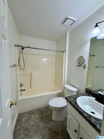 5602 HUNTER BROOK COURT, Gardendale, AL 35071