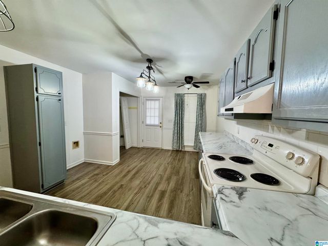 5602 HUNTER BROOK COURT, Gardendale, AL 35071