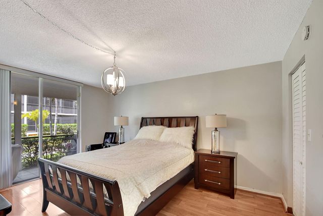 740 E Ocean Avenue 105, Boynton Beach, FL 33435