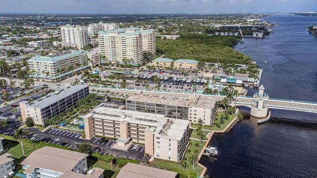 740 E Ocean Avenue 105, Boynton Beach, FL 33435