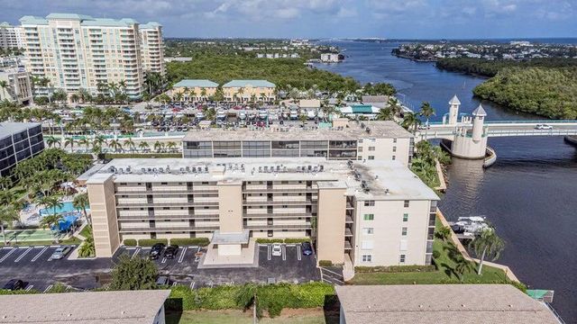 740 E Ocean Avenue 105, Boynton Beach, FL 33435