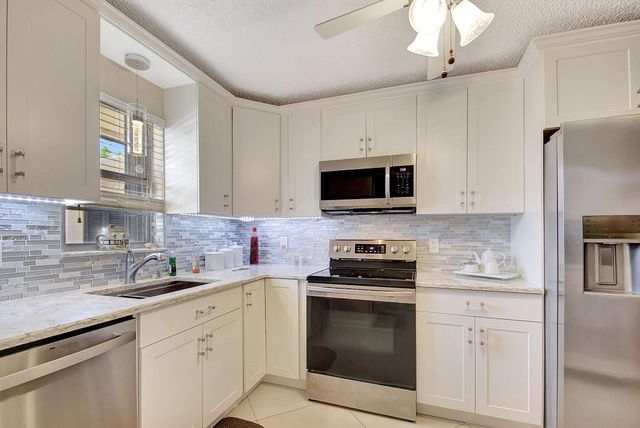 740 E Ocean Avenue 105, Boynton Beach, FL 33435