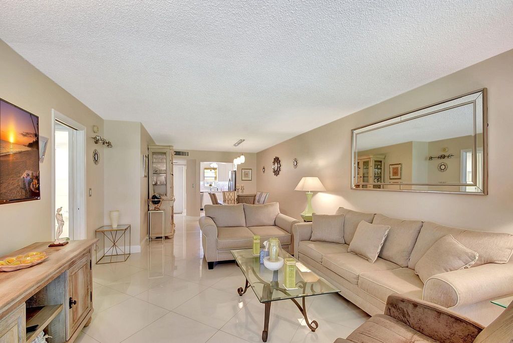 740 E Ocean Avenue 105, Boynton Beach, FL 33435
