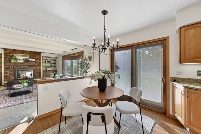 3109 W Fleur De Lis DRIVE, Mequon, WI 53092