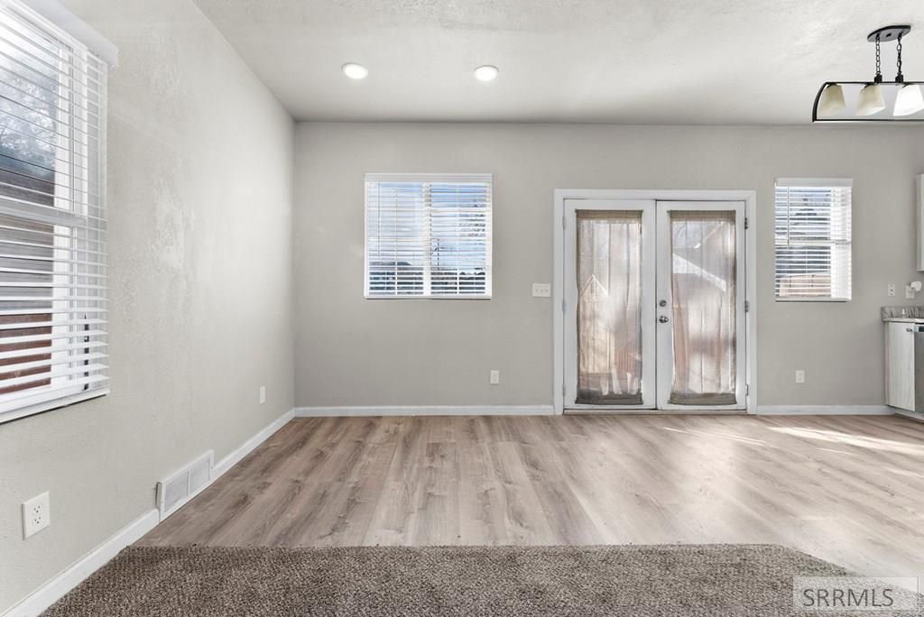 Image 7 of property listing at 1445 N Garfield, Pocatello, ID 83204