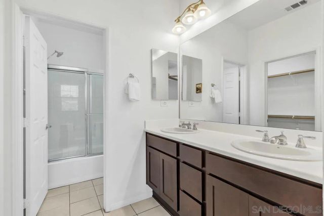 1021 Iron Wheel Street, Santee, CA 92071